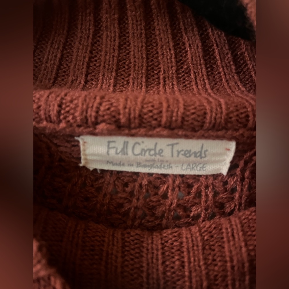 Women's Button-Detail Sweater - Rust Size Large - Picture 3 of 3